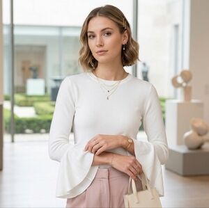 NWT Suzy Shier S Modern Contemporary Spring Soft Girl Dainty Bell Sleeve Top